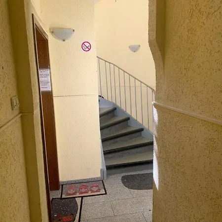 Apartment Limon *